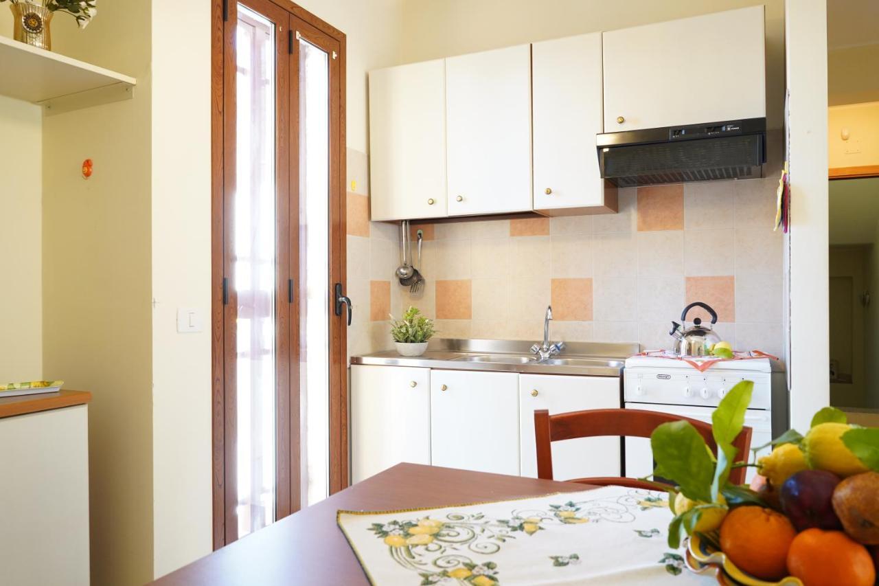 Vacanza Taormina Mare Mazzeo Bagian luar foto